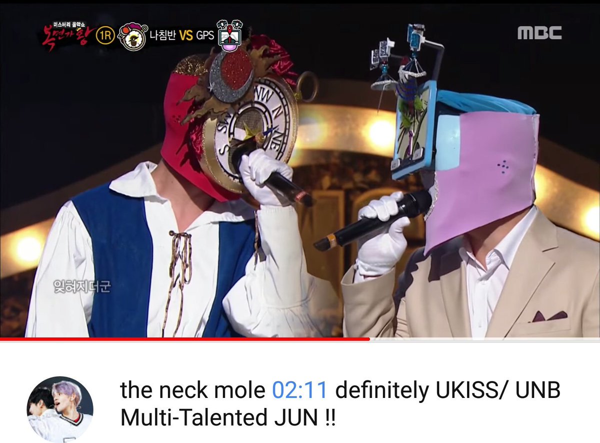 ImaneImaneI's tweet photo. - Both Soohyun & Jun went on #MaskedKing
- Both have a mole on the neck < + mole appearing on screen at 2mn 11 >
- Both have that easily recognizable hand gestures
- Both won the 1st round
#UKISS #UNB 👑 https://t.co/Bl95bk6tns