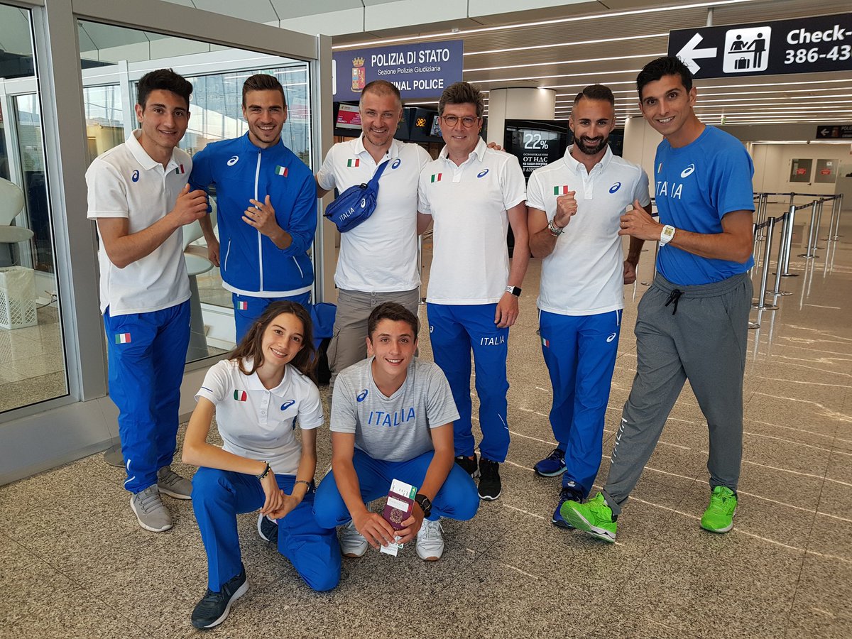 atleticaitalia's tweet photo. #atletica in partenza da Fiumicino l'ultimo gruppo dell'@ItaliaTeam_it 🇮🇹 diretto a #Taicang2018. Tra una settimana gli #azzurri affronteranno i Campionati del Mondo di marcia a squadre in Cina! #IAAFworlds https://t.co/0VlzsFKCc0