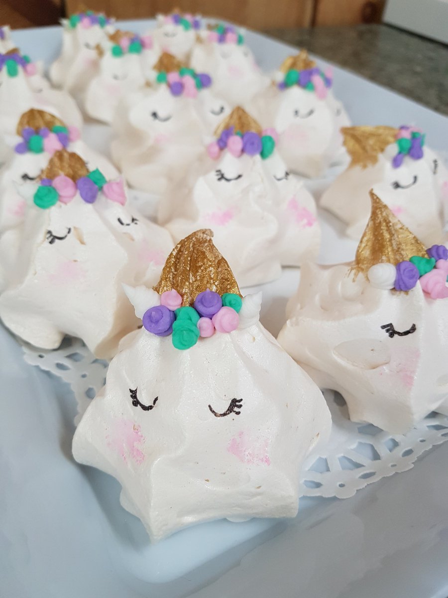 LeapingDeerFarm's tweet photo. Adorable Unicorn Meringue Kisses available from our store bakery #leapingdeer #oxfordcounty #bakedfromscratchbaking #unicornkisses #unicorn https://t.co/Ug8QvwjjiF
