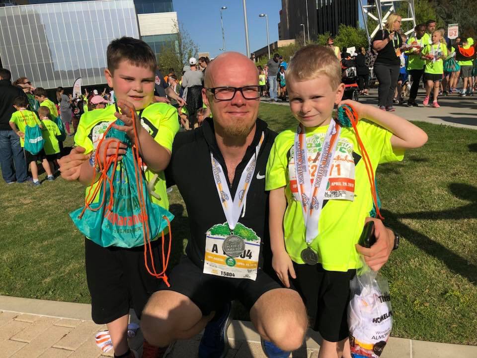 willshift's tweet image. Hanging out with my two favorite guys!