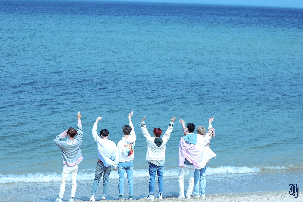 JBJ_Thailand tweet media