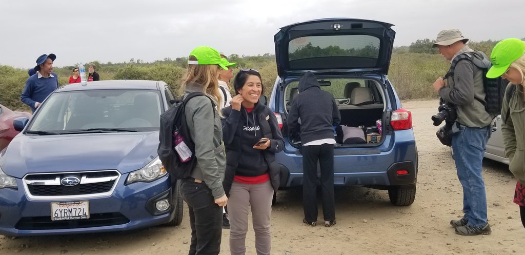 buell003's tweet photo. #Breaking: Impressive crowd gathering at the entrance to #BorderFieldStatePark awaiting the arrival of the #MarchWithoutBorders. #NLG #legal observers, #Press, #Advocates, #Activists, & mutijurisdictional #LawEnforcement (CA State Parks, SDPD, Border Patrol) are present. 4/29/18 https://t.co/irgwEkpLOy