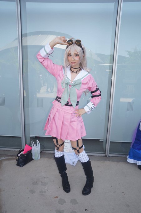 Twitterのコスプレ画像31
