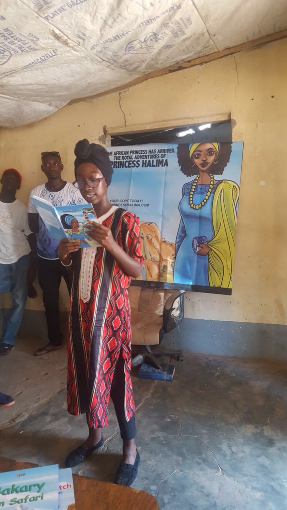 PrincessHalima_'s tweet photo. Yesterday,we spent the afternoon with some truly amazing students & teachers from the
Mandinaba Community Library for a reading session!The Library was established by a group of dedicated UTG students who not only believe in the importance of education but community development! https://t.co/p49xmEd611