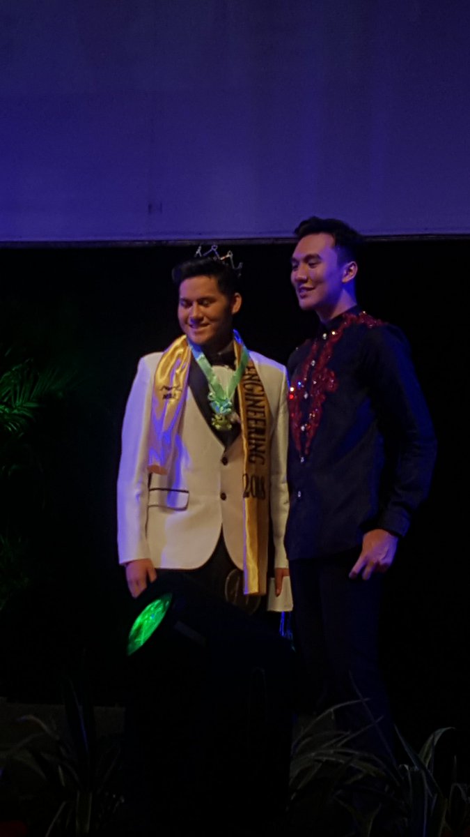 mrmsengmeet2018's tweet photo. This year's Mr. Engineering Meet is Mr. @UPESG !!!

#MrAndMsEngMeet2018
#EngMeet2018 https://t.co/MZKM2n3SJi