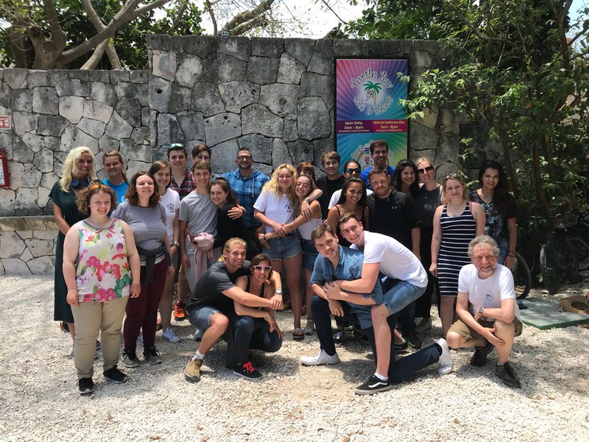 IMS_Marc's tweet photo. #uopmexico 2018 team photo. Now home from the tropical marine ecology field trip in Mexico. Thanks to all for making it an absolutely brilliant and inspiring 10 days. #portsmouthuni #UoP_Science https://t.co/ZR2IOFib6a