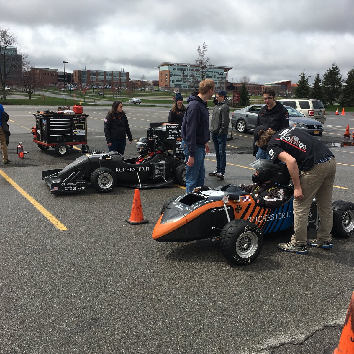 rit_racing's tweet photo. While our marketing team wraps up the Dave Hathaway tribute, our vehicle dynamics group is beginning Sunday testing! #RITracing #TwoCarsOneTeam #F26 #E2 https://t.co/CZvXekVL8B