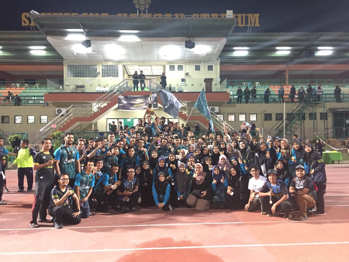KUSEF19_IIUM's tweet photo. Congratulations to ECONS MANIA, the overall champion of Inter-Kulliyyah Sports Festival 2018 with an overall point of 109! 🏆

7 Gold 2 Silver 3 Bronze

@SportsEmss18 🐻

#KUSEF18 #SACC18 #unityandintegration https://t.co/gLjVdzj6o9
