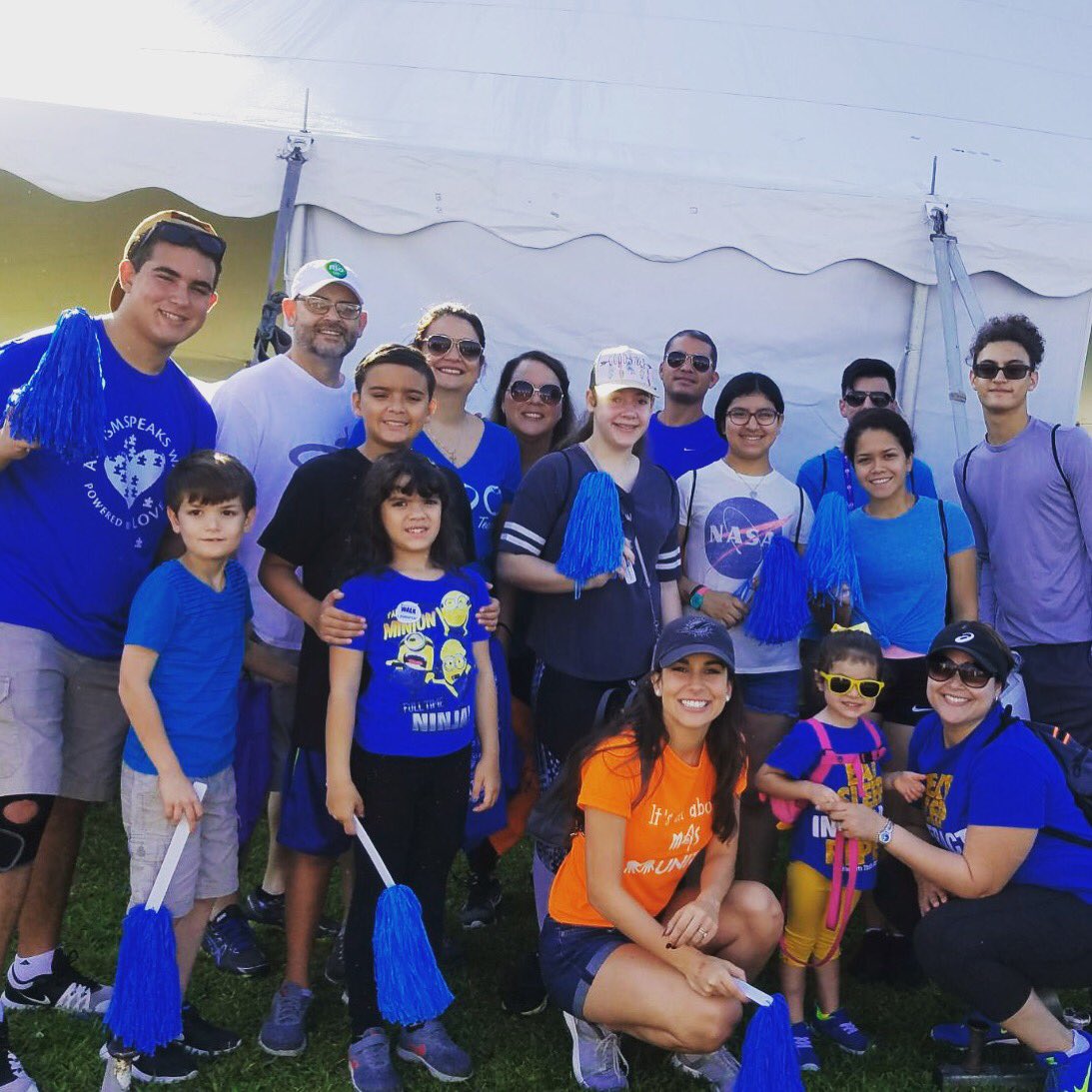 MiamiArtsStudio 6-12 (@maszeldaglazer) on Twitter photo Mas Interact and Mas Agape attended the Autism Speaks walk today 😊 #MASisMORE #CommunityFirst #AutismAwareness #MASintheCommunity #MASFamily #FitFamily Mas Interact and Mas Agape attended the Autism Speaks walk today 😊 #MASisMORE #CommunityFirst #AutismAwareness #MASintheCommunity #MASFamily #FitFamily