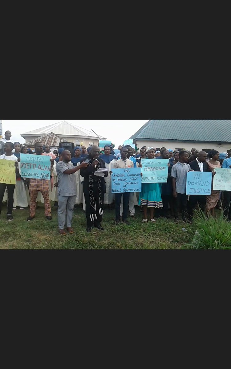 UhamSimeon's tweet photo. @MBuhari a protest today in makurdi by the Benue state Christian association of Nigeria CAN. led by its chairman. https://t.co/25diX8KF8i