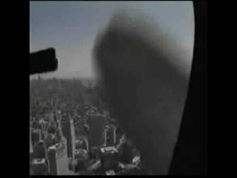 CodeUFOAlien's tweet image. UFO SIGHTING at NEW YORK TWIN TOWERS.flv

Category: UFO Videos
bit.ly/2HV7N02