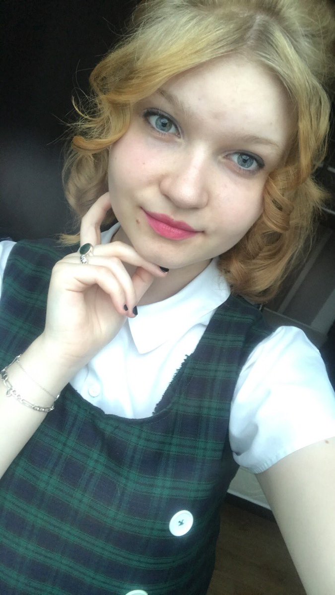 _Une_Abrutie's tweet photo. #pennypingleton #hairspray #cosplay https://t.co/Gw4Y1Dq88g