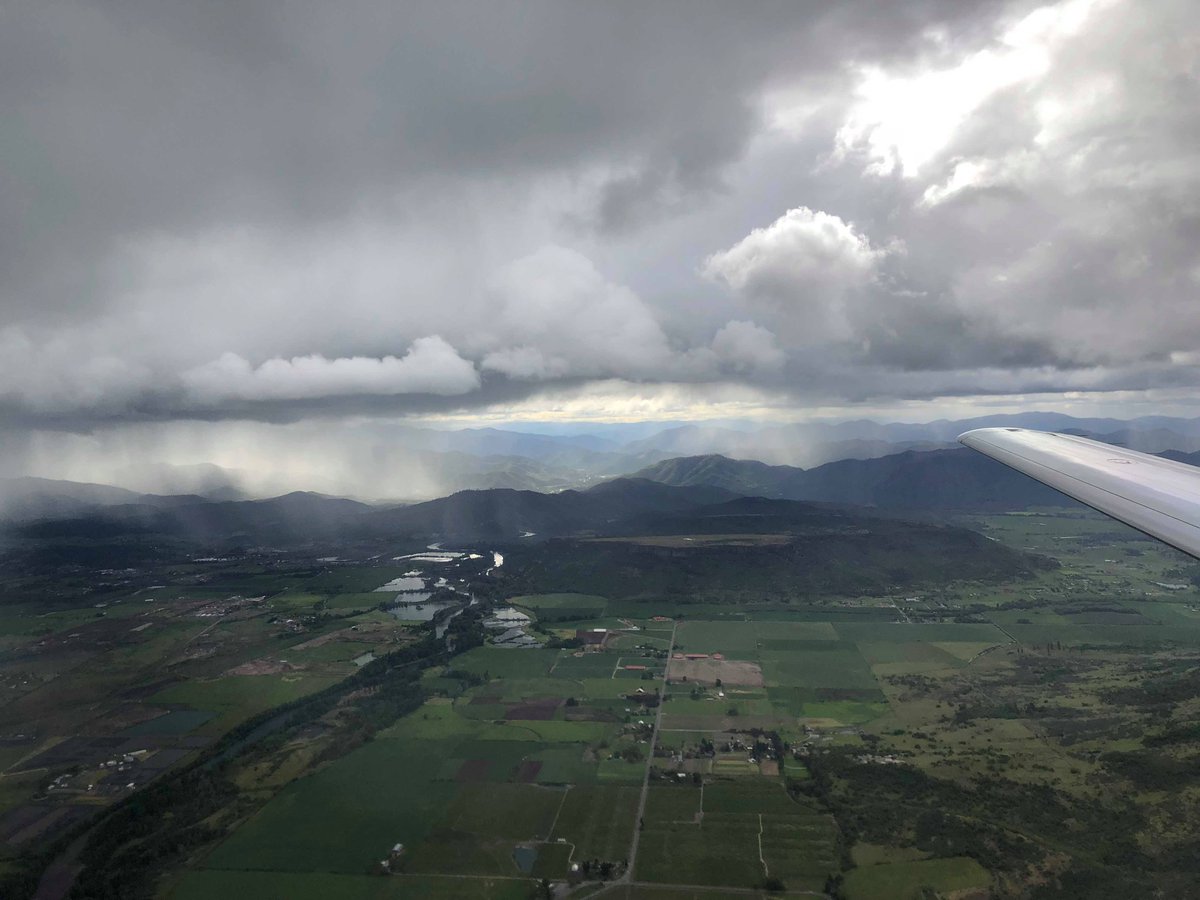 KTVL's tweet photo. An rainy aerial shot of the #RogueValley 🌧
Send in your photos to https://t.co/xNaRbMk5sx
#BeOn10
📸: Beeney Queenee https://t.co/pgnAkrY2mQ