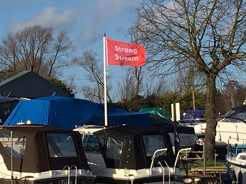Ang_WaterwaysEA's tweet photo. O.K. So we are now back on #StrongStreamAdvice once again #SSA under #RiverAdviceforBoaters #RAB on the #RiverNene & #RiverGreatOuse #BedfordOuse moor up in a safe haven & stay safe if out cruising at the present moment in time. Worst is to come overnight into tomorrow, act now. https://t.co/XiazGNzSSl