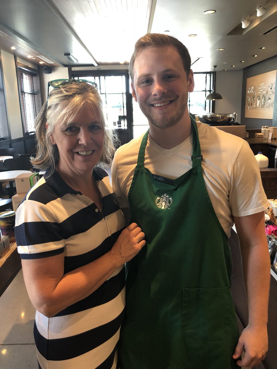 deodhar_ann's tweet photo. Small world! Look who I met in Marco Island! Mark Smith from CLS class of 2016 #CLSengaged #D155Inspire https://t.co/EEGf4tp62c
