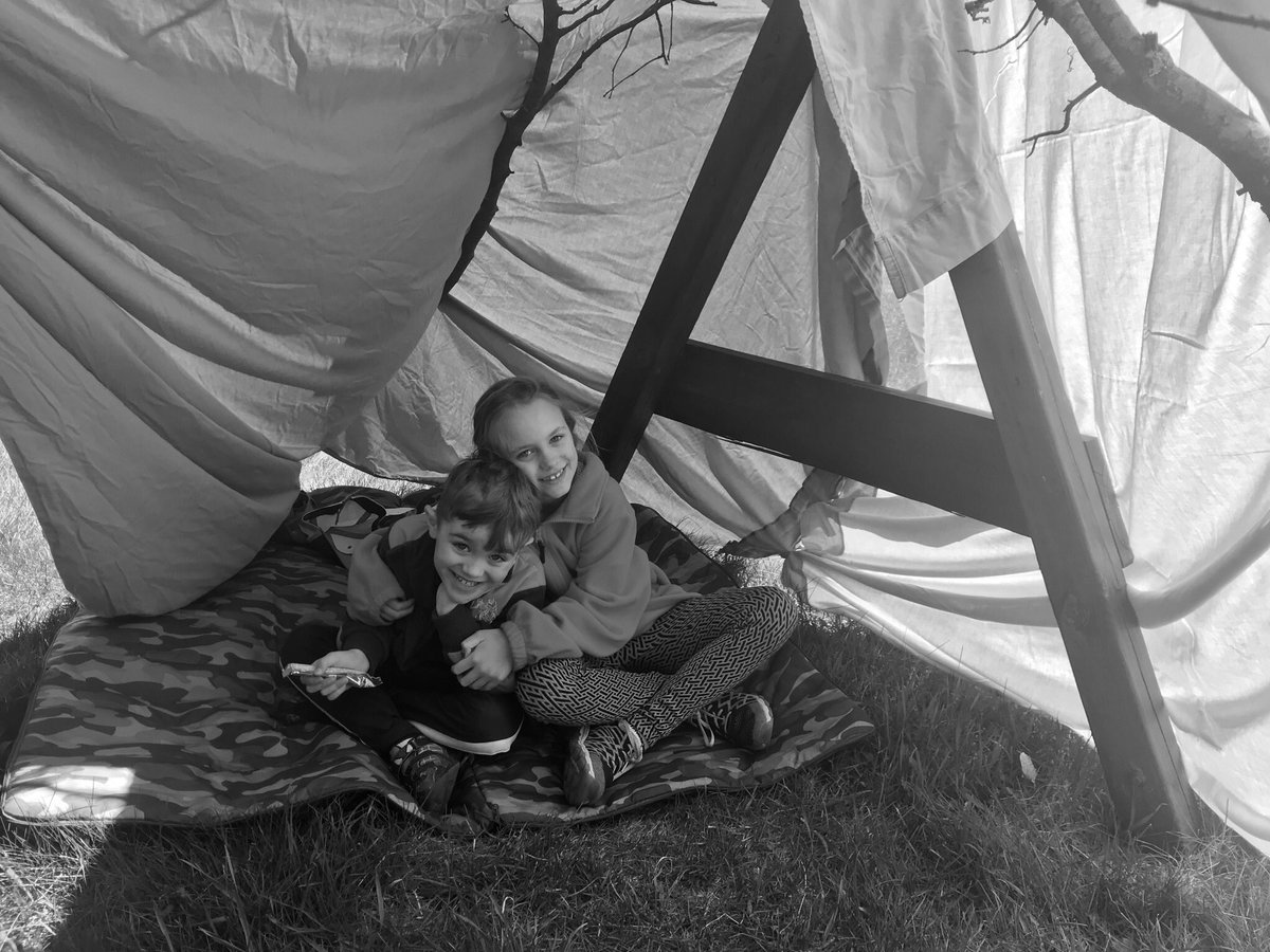 OklianaFarms's tweet photo. Kinda impressed with this teepee that the kiddos assembled. ✨
#devicesdown #getoutside #parenting #momlife #countrykids https://t.co/hLbowk4auT