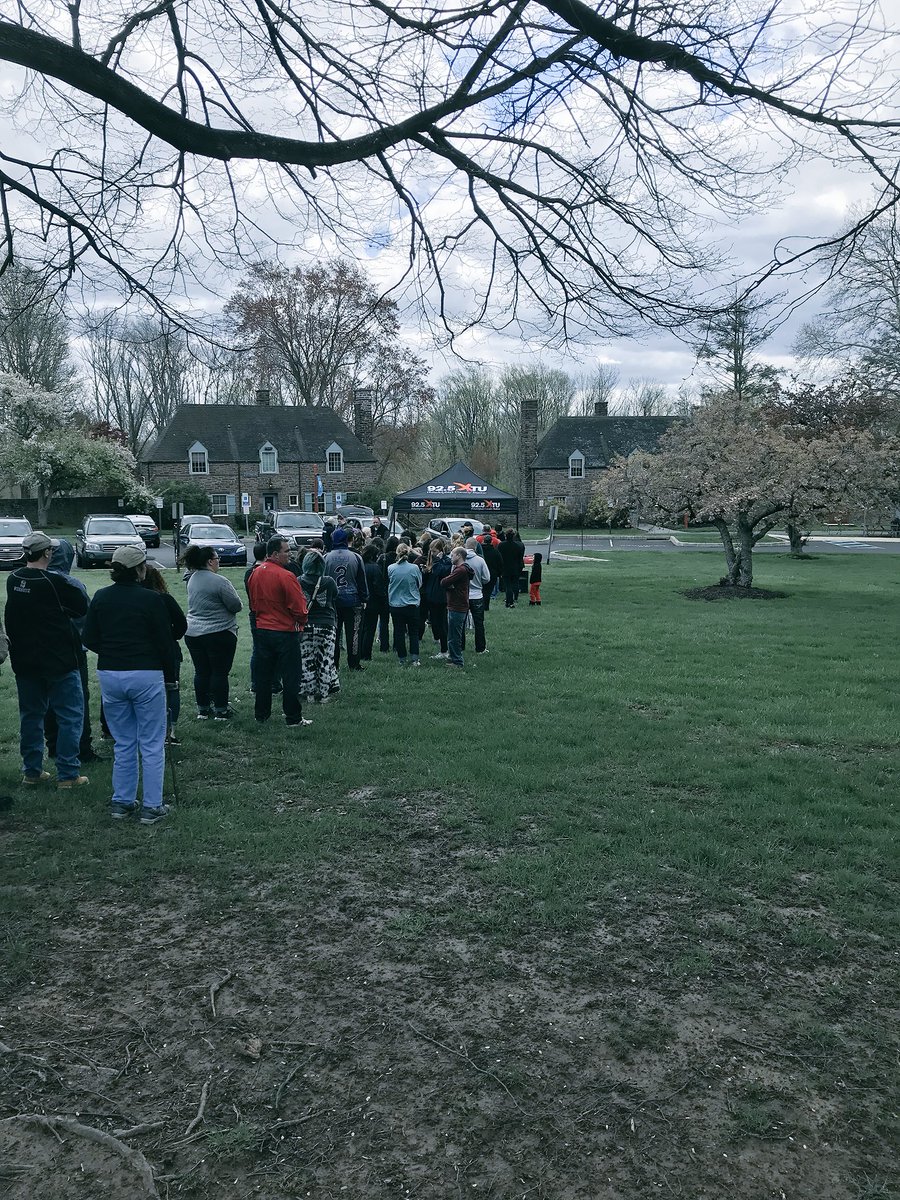 Bucks_edu's tweet photo. A nice turnout for our @925XTU ticket run! @razzontheradio is here announcing the winners! Stop out and join us until 2pm!! #countrymusic #ticketrun https://t.co/k3MK5cMgXZ