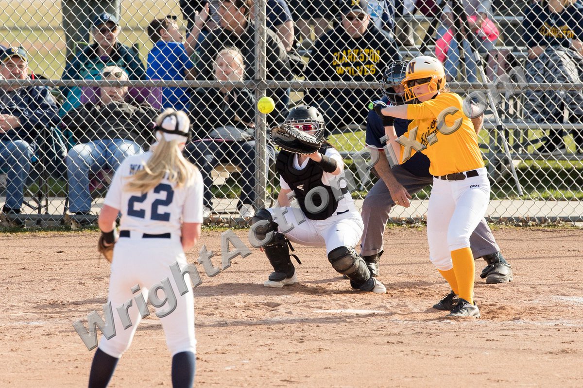 WrightActionPix's tweet image. @TheCHSWolves Varsity Softball vs North Farmington wrightactionpix.com/201718-CHS-Spo… #GoWolves #ClarkstonSoftball #WolvesSoftball
