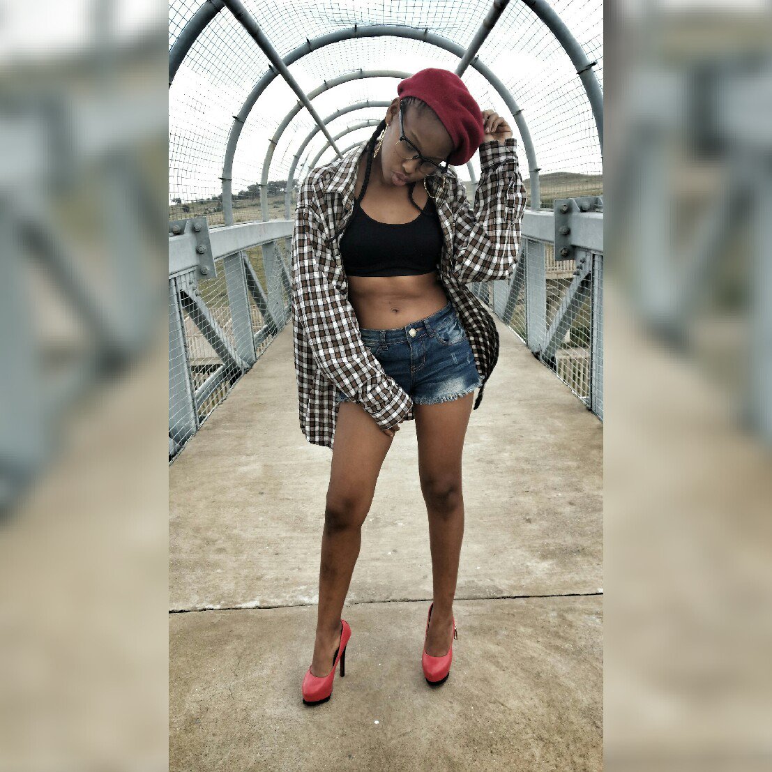 KeketsoChachi's tweet photo. How about being a modeller? 😕 https://t.co/Rxdro8R2kK