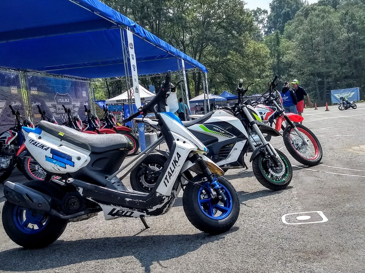 ItalikaRacing's tweet photo. Todo listo para el arranque de la segunda fecha de nuestros campeonatos nacionales de formación.
#TalentoITALIKA #TalentoITALIKAJunior
#FormandoTalentos #CopaVortX200 #WSCupMx #CopaDM125 #CopaEVoltium @ItalikaOficial @RacingBikemx https://t.co/gQgczhg5yP