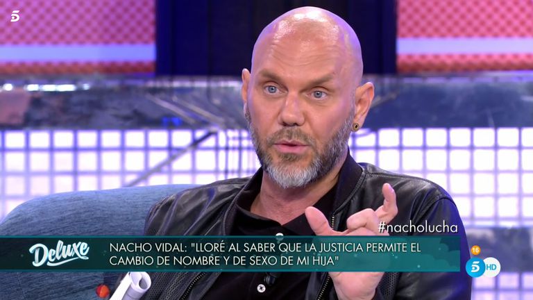 LGTBNews's tweet photo. TV > El actor Nacho Vidal (@NAchoVidalPorn) vuelve a visibilizar a los menores trans en el ‘Sálvame Deluxe’ https://t.co/hdbJJWEgmS https://t.co/l0THqhUuOe
