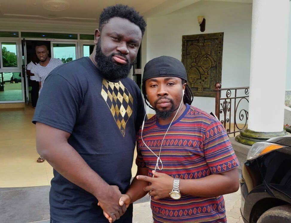 RevolvePlus's tweet photo. My Best Lyricist Ever...
Grab @iamobrafour's #PaeMuka album on all digital platforms: https://t.co/tqLz5mUfzo #GhanaMusic #GeorgeBritton #RapSofour https://t.co/JshnoGRgbp