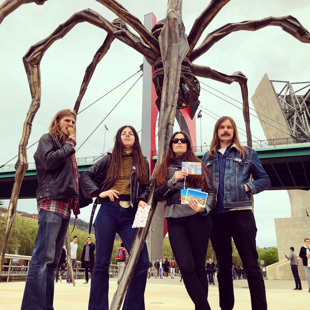 Oviedo! Vigo! Madrid! Vitoria! Bilbao! De puta madre! ♥️ We really had a blast on this tour and want to thank every single one of you who came out to rock with us! The Mostly Beast Tour keeps on! All tour dates here: honeymoondisease.com/tour/