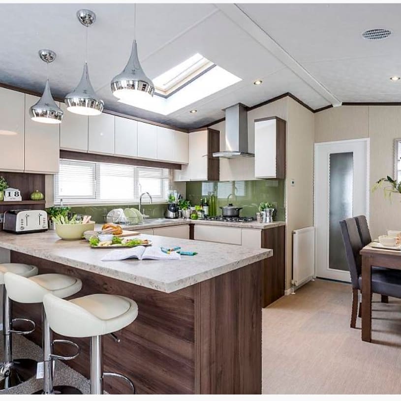 Digitalcookied's tweet image. @pembertonlh 2018 Pemberton Park Lane two bedroom coming soon to Far Grange. #pemberton #fargrange #ownersonly #justforyou #lodge