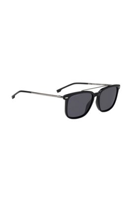 Saser_Studios's tweet photo. Summer is coming and the new Saser Studios Eyewear collection will be able from April 24th online for pre-order and in stores. 😎😎
#SaserStudios
#SS2018 https://t.co/2wDDct8C6N
