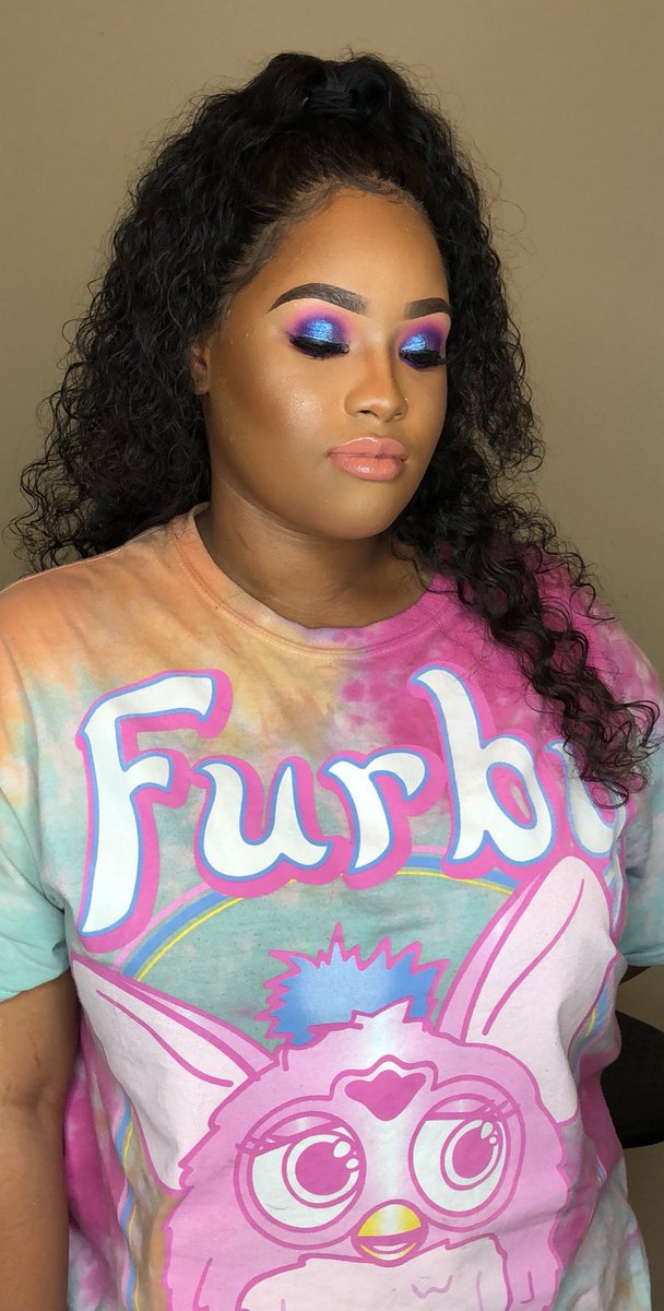Client slays are the best ๐ glammed my cousin for prom โค๏ธ #noedit #nofilter
@ABHcosmetics
@norvina1 dipbrow in ebony @amrezy highlighter โจ @MorpheBrushes 35B palette