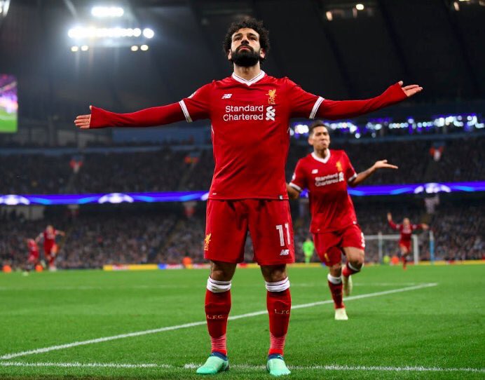 EuroGoldonShoe's tweet photo. Top Scorers Premier League 🇬🇧
1️⃣ #Salah ⚽️30 🎯9
2️⃣ #Kane ⚽️26 🎯2
3️⃣ #Agüero ⚽️21 🎯6
4️⃣ #Sterling ⚽️17 🎯8
5️⃣ #Vardy ⚽️17 🎯1 https://t.co/SgXBrdCVi2