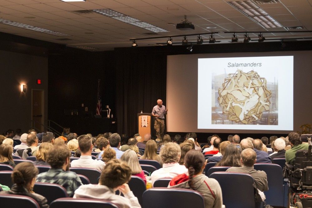 MINDmapMATH's tweet photo. Dr. #GeorgeHart ’s “Making Math Visible” lectures allow students https://t.co/sng1qaedbD to see how Math and arts intertwine. Now, beyond NYC, where #MfAproud teachers had hands-on explorations of concepts locked in the world of intricate figures. https://t.co/35SQEzzU1P https://t.co/fciCzyN1YH