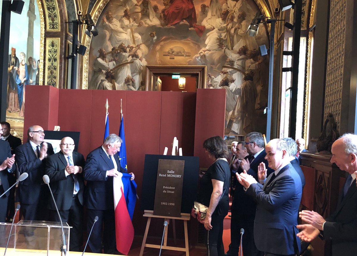 senateurJGM's tweet photo. En ce jour d’inauguration de la salle #ReneMonory au #Senat, souvenir du colloque que j’avais organisé sous son parrainage en 94 sur la citoyenneté européenne et retrouvailles avec sa fille Michele, son ex directeur de cab @JD_Giuliani et son ex chef de cab https://t.co/OVhoWGH1dF