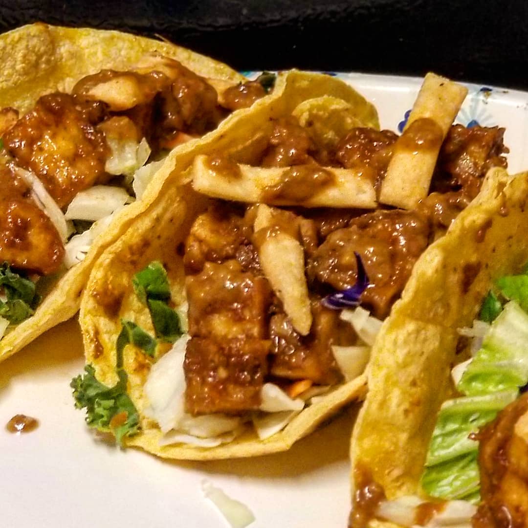 CCVegFest's tweet photo. Holy Guacamole! @govegansa is bringing all the vegan goodies to our VegFest. Don't miss this! @CCVegFest is happening June 23, 2018. Bring all your vegan and non-vegan friends! #vegantime #ItsHappening #txisgoingvegan #veganfood https://t.co/3jc4RdxvKV