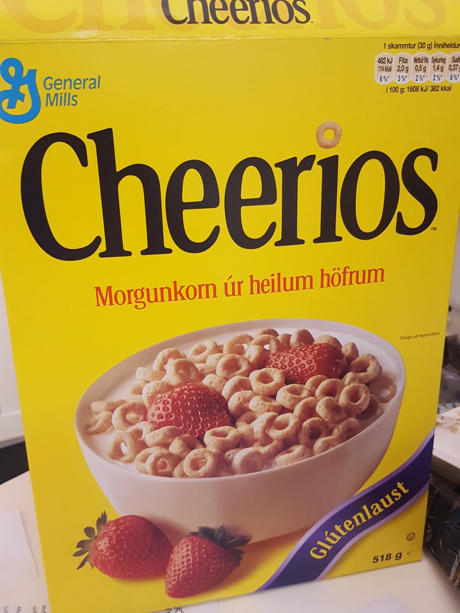 Ingipie's tweet photo. Réttupphend sem hefur actually borðað serjósið sitt svona. Áratugir af heilaþvotti en þetta hefur ekki virkað á mig. https://t.co/T7fPuFiwMA