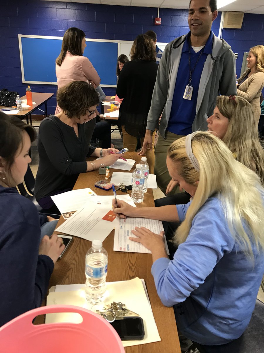 StellaOyer's tweet photo. #mmswildcatspd #ChoppedPD great collaboration from team 2 https://t.co/66i40tQuOB