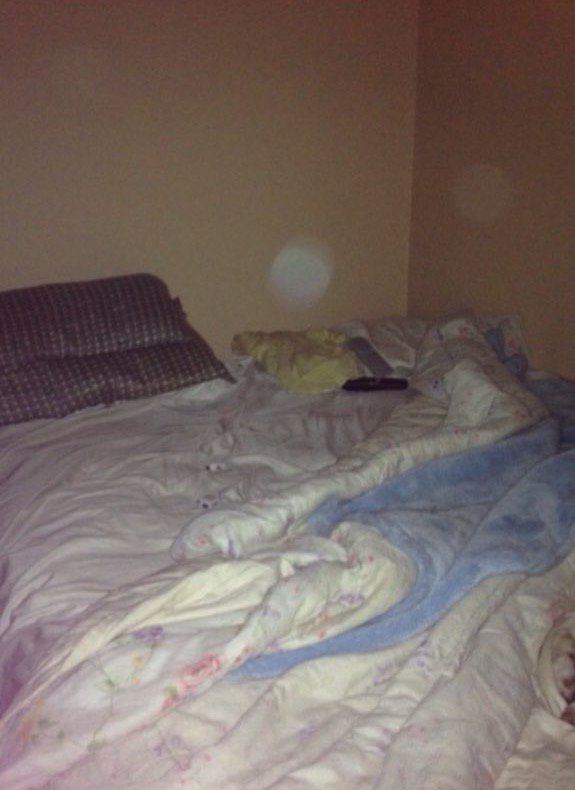 SpiritualArray's tweet photo. #Paranormal #Orbs over my bed, love the #Visits from #Spirits &amp; being #SpirituallyGifted #PsychicEmpath #TarotCardReader #PalmReader #CoAuthor #Empath #Psychic #RealmReader #IncarnatedAngel #ReikiHealer #Numerology #Intuitive DM for how I'm able to help you get the #LifeYouWant🔮 https://t.co/5EWCBgvRes