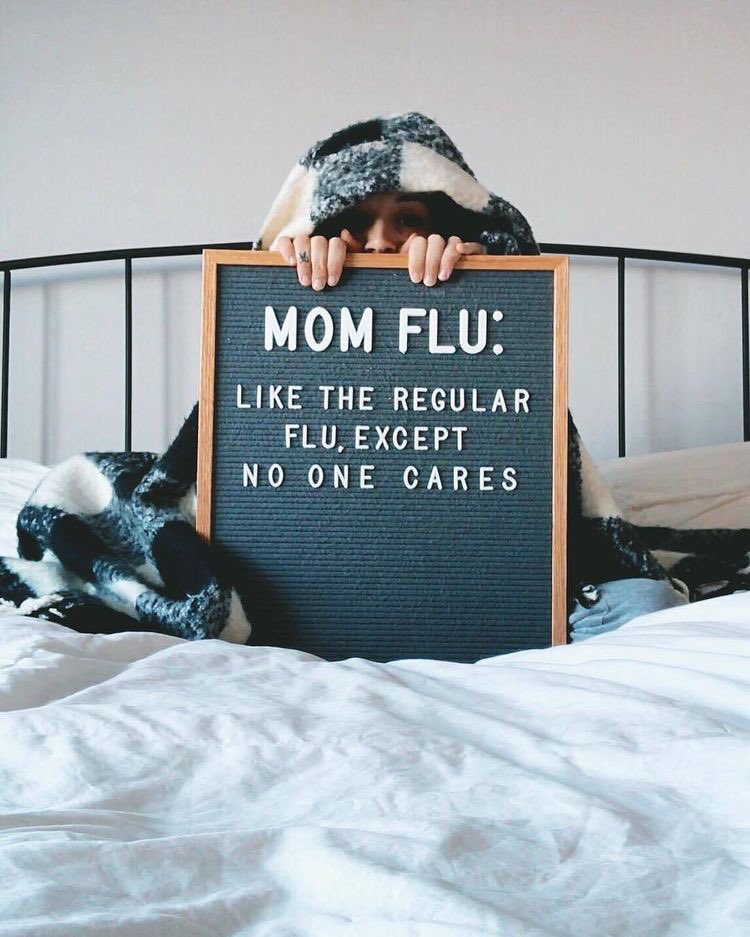 amelie_gc's tweet photo. That’s me at the moment 🤧🤒 #MomFlu like the regular flu except no one cares (vs Dad flu « Call an ambulance, I think I’m gonna die...”) https://t.co/03jDfchnOs