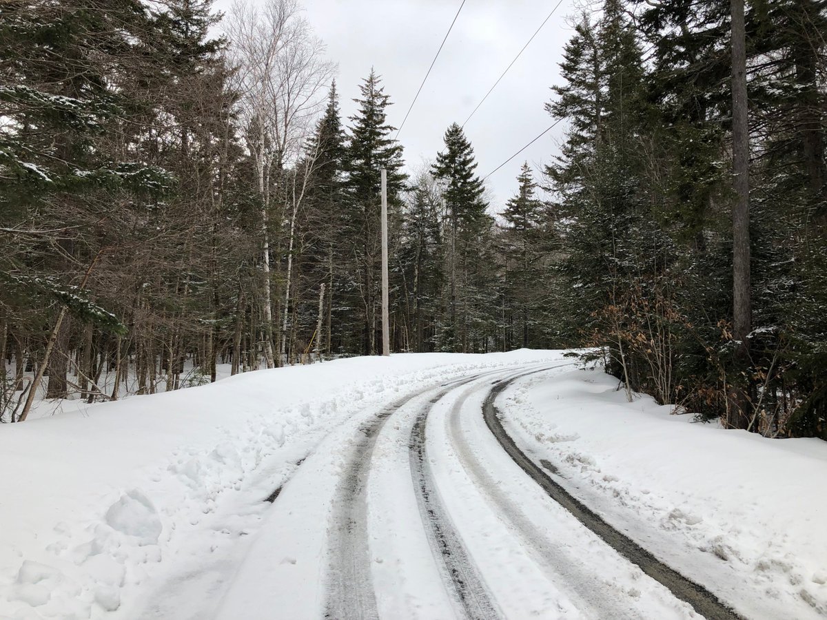 VermonsterWx's tweet photo. Is it April 17th, or February 17th? Zero melting today with ongoing flurries and snow showers. 27" depth in an undisturbed section of my yard. Safe to say the lawn isn't going in anytime soon. Oh, and the 12z Euro wants to drop 6-8" here on Thursday. https://t.co/p4YyUkQ4Df