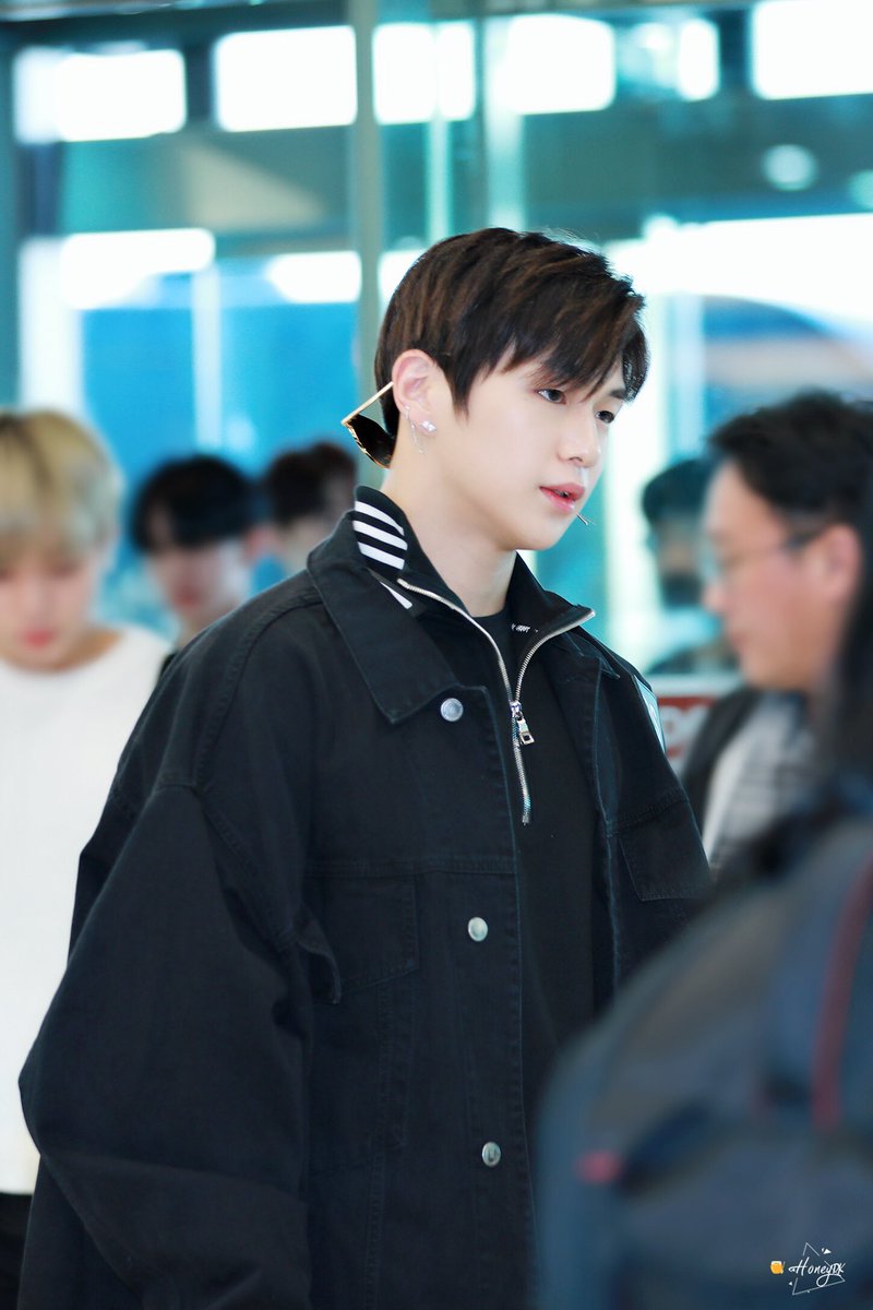 honeydk1996's tweet photo. 180418

#강다니엘 #KangDaniel #워너원 #WANNAONE https://t.co/uDHe5ul7N3