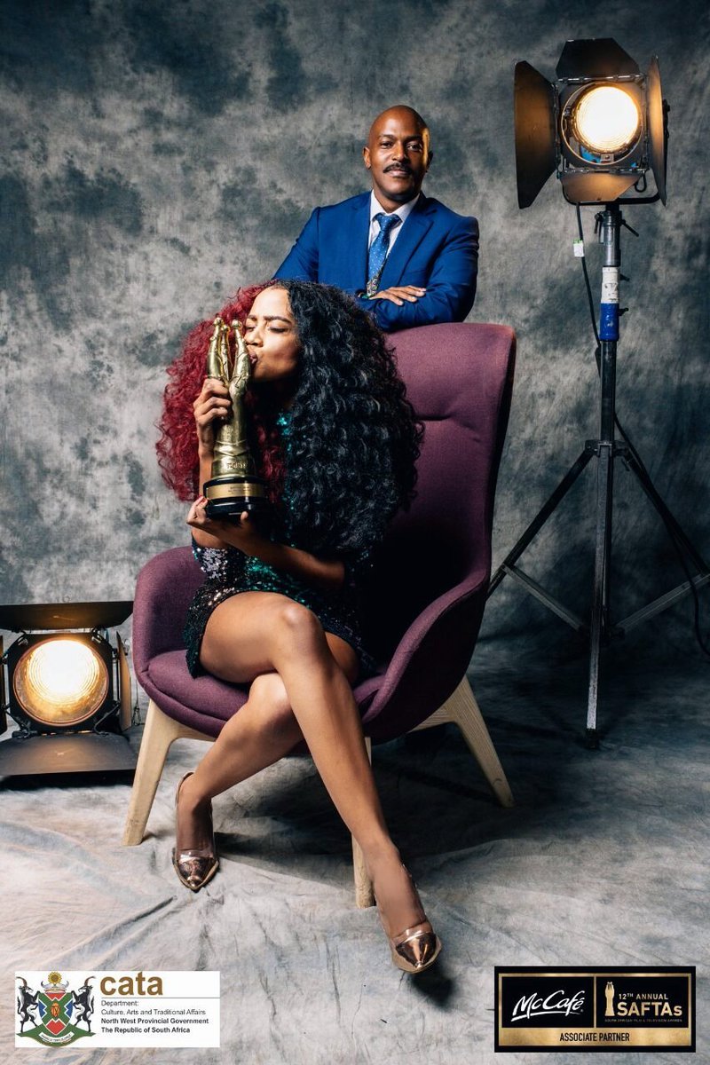 Rouge_Rapper's tweet image. I did this with my first project ever and first movie ever.

Put some respect on my name... History making... And it's just the beginning. 🇿🇦🇨🇩