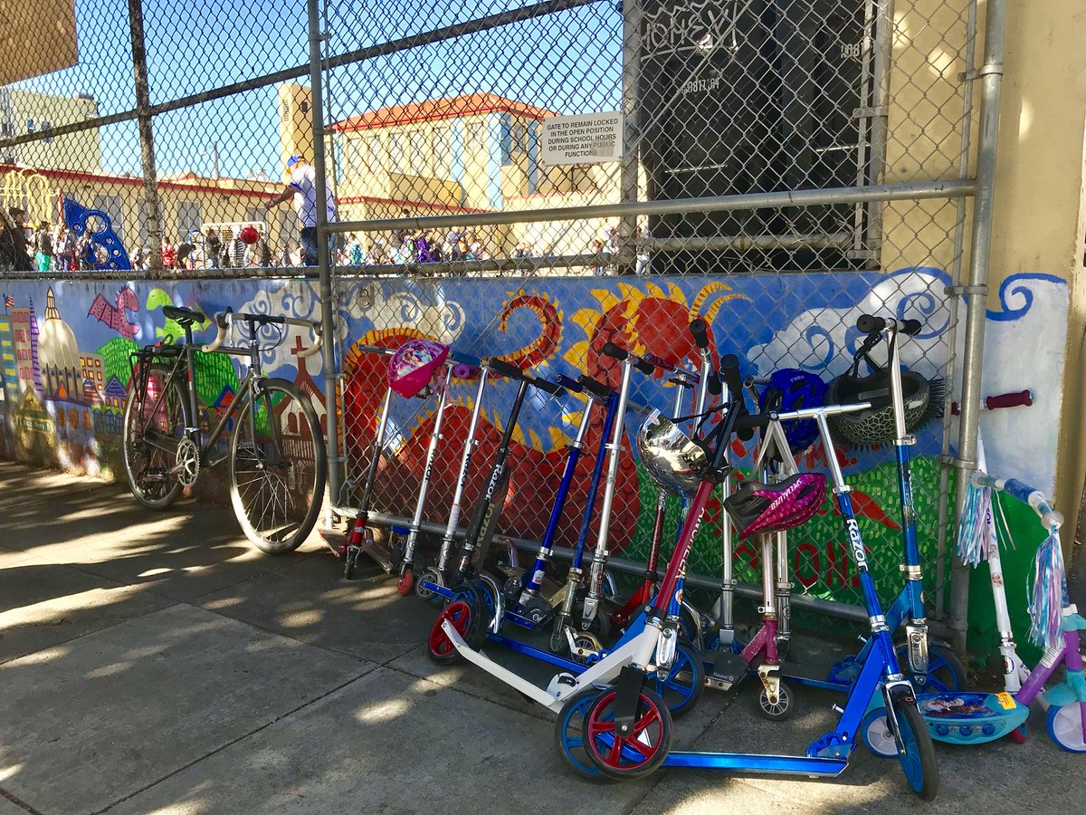 sfcta's tweet photo. Had great morning biking &amp; rolling to school with the students of Buena Vista Horace Mann. #BVHM

Get all the details on Bike &amp; Roll to School Week via @sfbike: https://t.co/NBaow82vzT https://t.co/4wHY3xc3dL