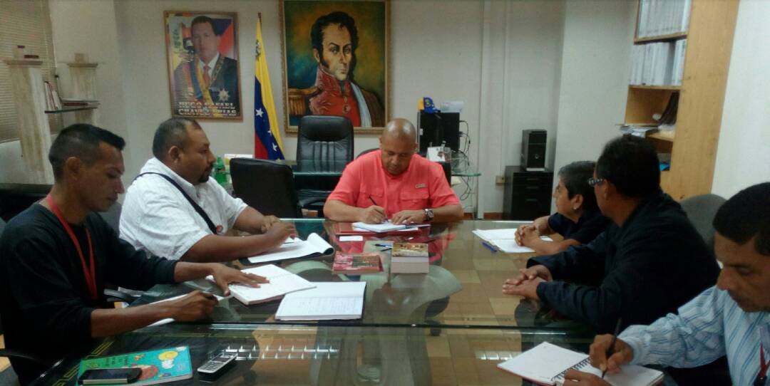 FundaciteZulia's tweet photo. @FundaciteZulia e @inceszulia desarrollan reunión interinstitucional para establecer acuerdos estratégicos que fortalezcan el Plan de la Patria de la región zuliana @NicolasMaduro @hugbelpsuv @randolfochourio @OCTmppeuct @GobiernoDLZulia #ZuliaPotencia #100PorCientoPensiones https://t.co/KZaJmb6jKx