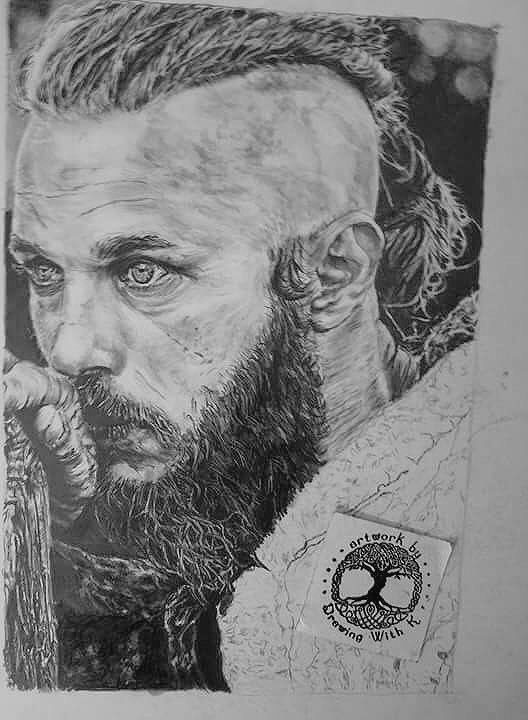 DrawingWithK's tweet photo. Almost finished with Ragnar #Vikings #photorealism #art https://t.co/UBdqomTcGc