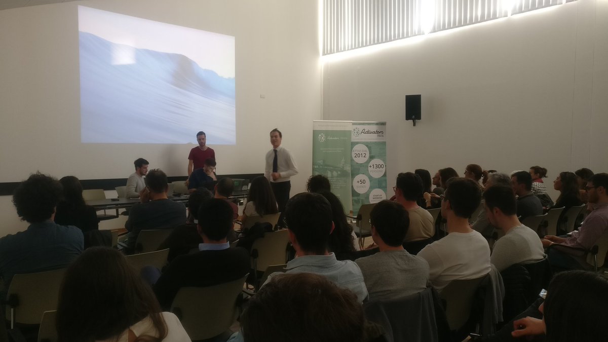 ActivatorsPV's tweet image. Antonio presenta la realtà di #activators #pavia : le Breakfast, unipvInnovation, StartupWeekend e da oggi #activatorsDiscovery per scoprire nuovi tools e sviluppare nuove competenze