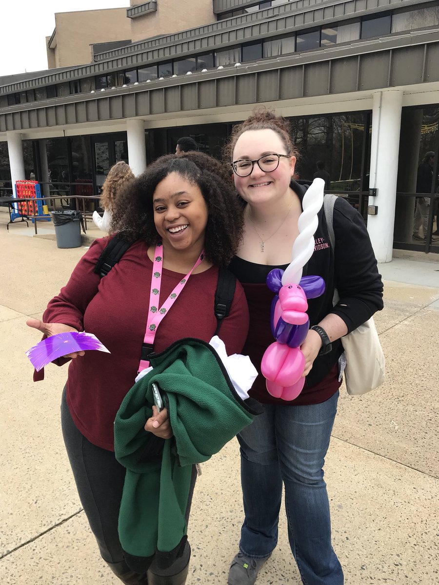 NOVAcommcollege's tweet photo. Having fun at the Manassas Spring Fling! #SpringforNOVA https://t.co/pVOrN8a7SG