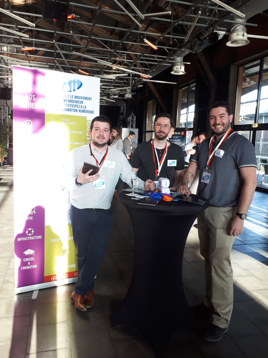 sii_nord's tweet photo. Nous sommes en direct de #PlugAndWork à la Gare Saint Sauveur! Venez nous rencontrer 😀 https://t.co/92Rd6JWg1c