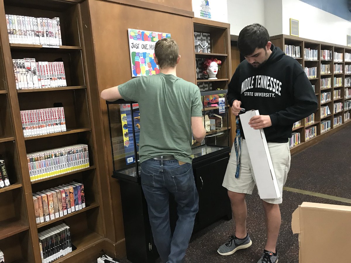 CentralMagLib's tweet photo. Senior class gift phase one. Stay tuned...#we’resoexcited @CentralMagnet18 https://t.co/SUwL6hUCZM
