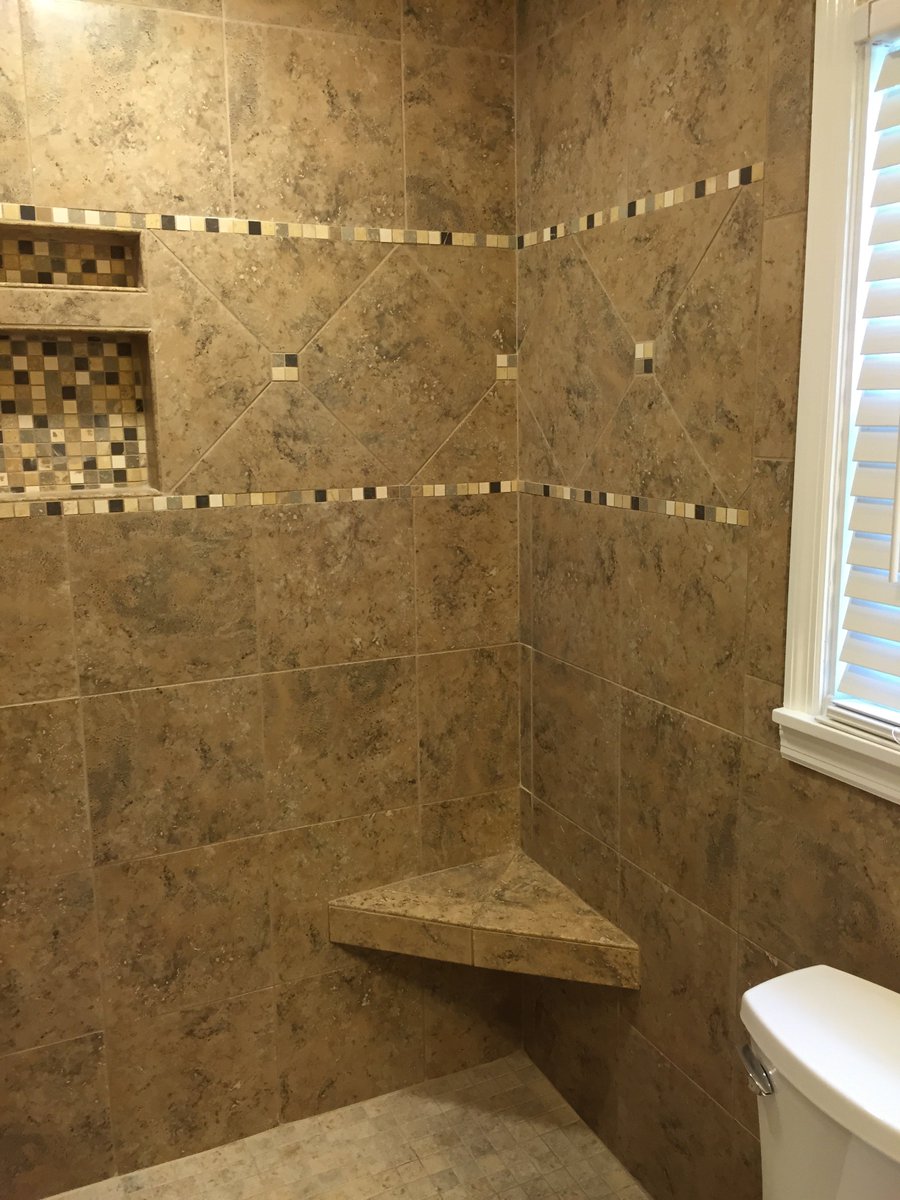 HenryBrothersTN's tweet photo. #TaxDay Instead of blowing that tax return invest it into your home by remodeling your kitchen or bath! DM message us for ideas. #bathroom #investments #HomeSweetHome https://t.co/1Fy1syk3yA
