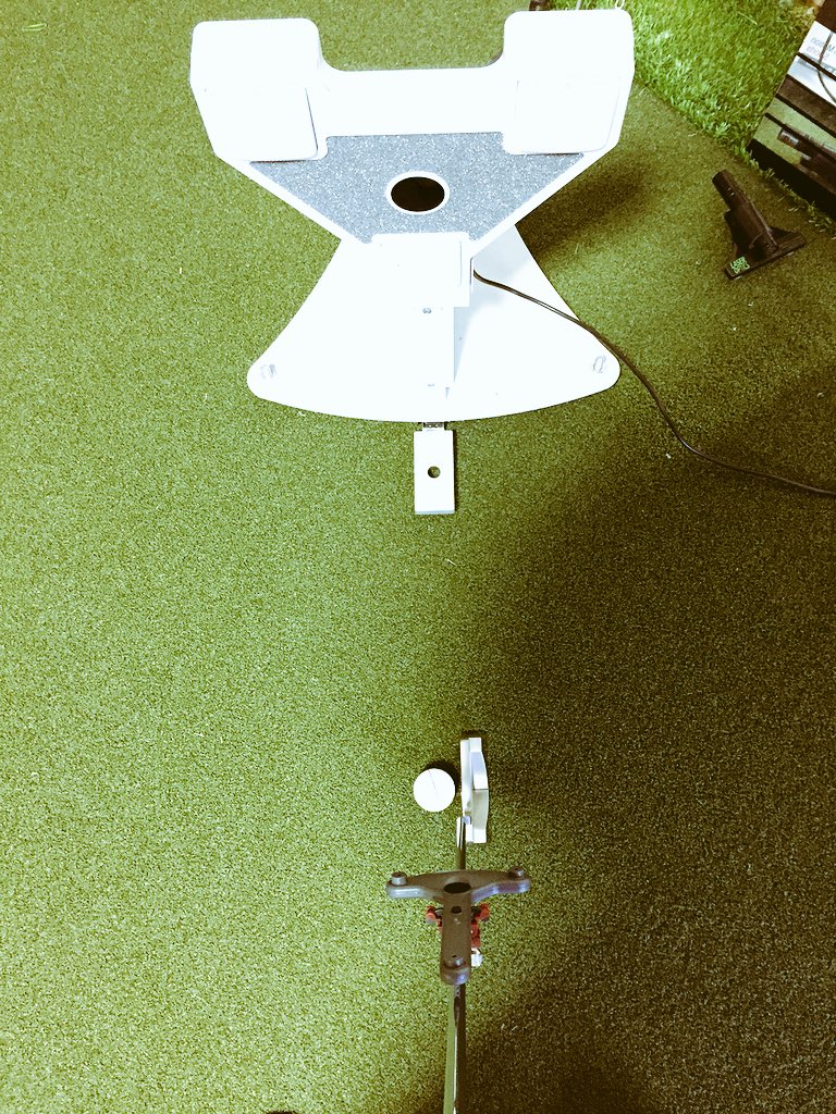 kevinharpergolf's tweet image. Great couple of hours with @JimboJettGolf #samputtlab #puttfordough 💷 IN!